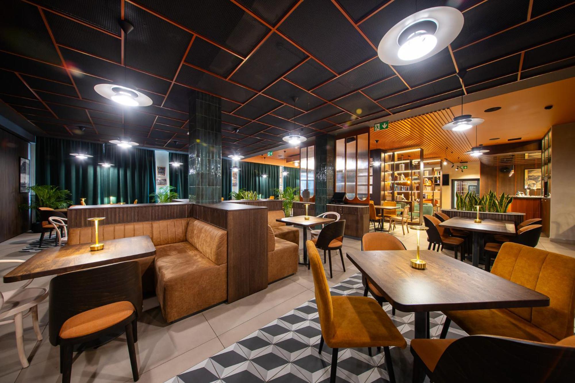 Gold Hotel Złotoryja Kültér fotó